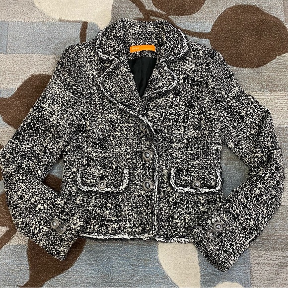 Cynthia Steffe Tweed Lace Trimmed Jewel Medallion Jacket - Picture 3 of 8